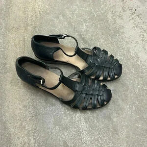 Easy spirit t strap mary jane sandals